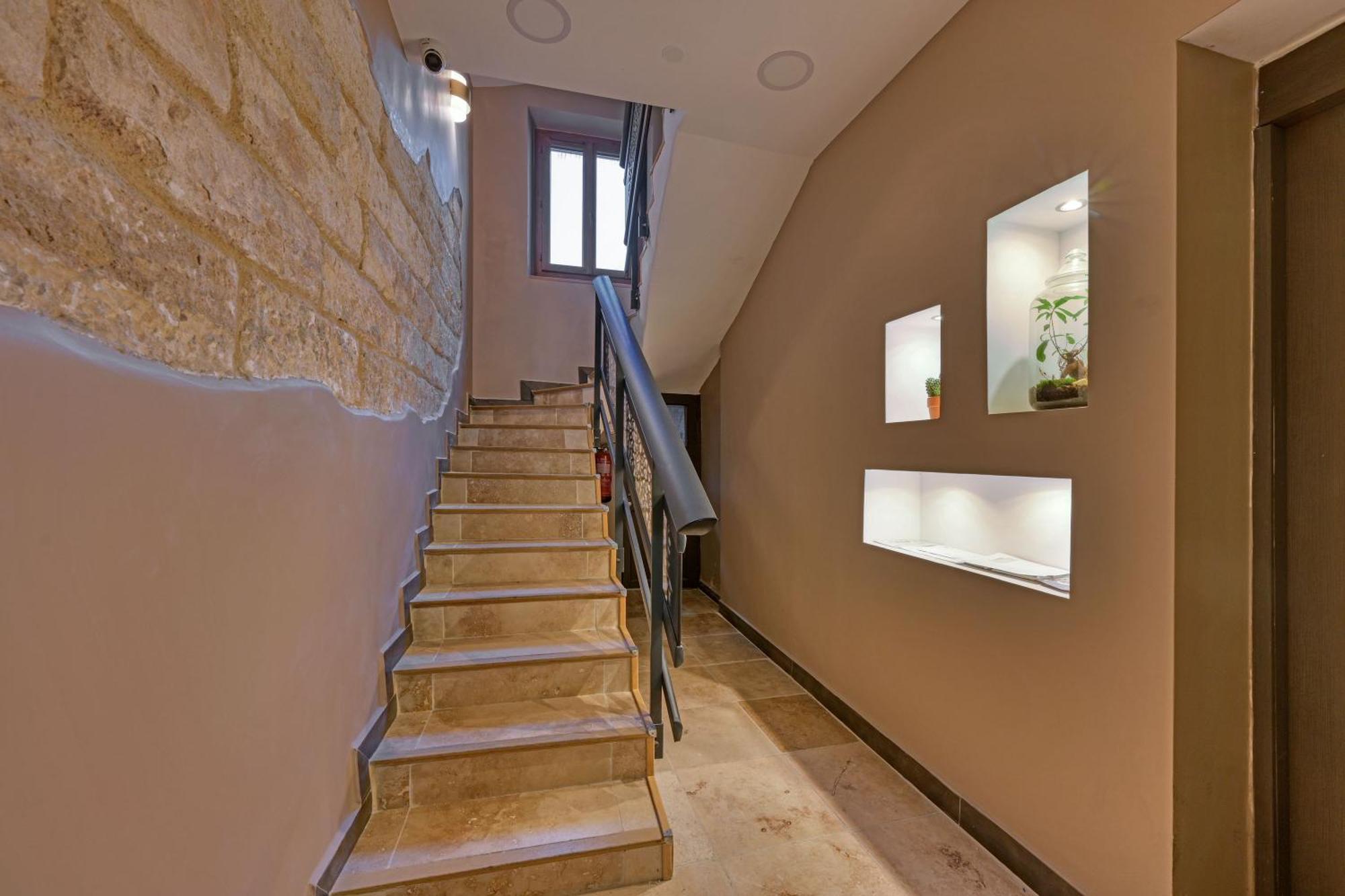 Le 185 - Charme Et Tranquillite Au Coeur D'Avignon Apartamento Exterior foto