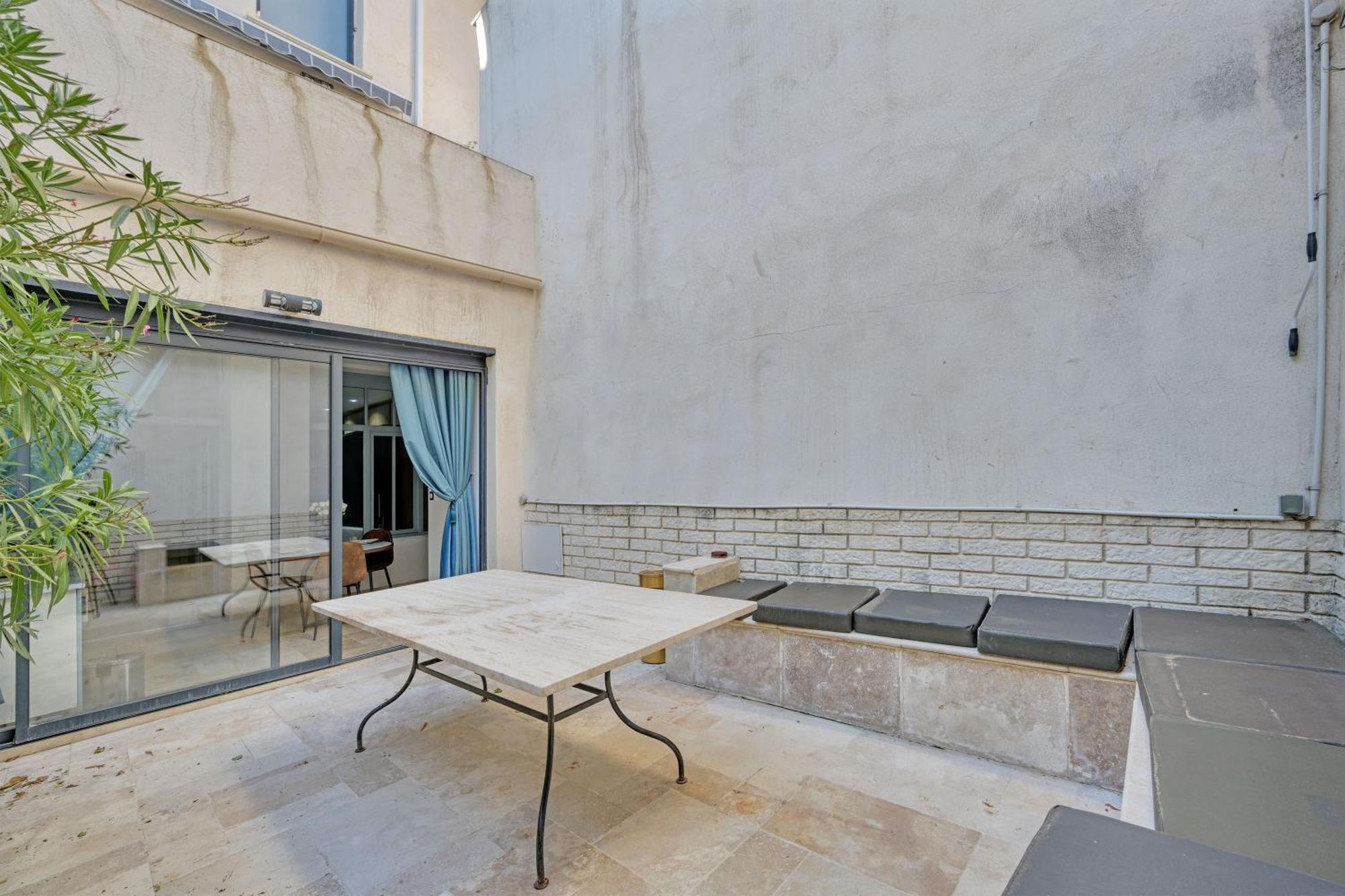 Le 185 - Charme Et Tranquillite Au Coeur D'Avignon Apartamento Exterior foto
