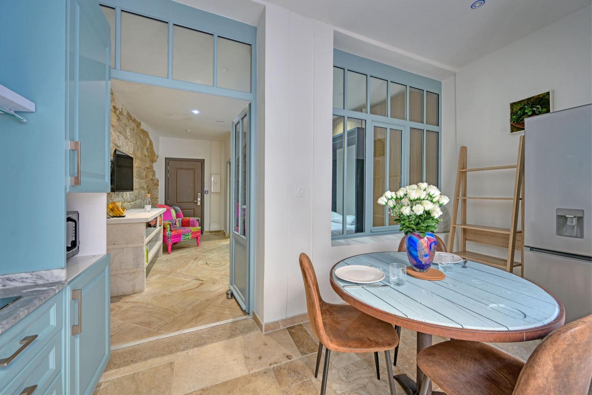 Le 185 - Charme Et Tranquillite Au Coeur D'Avignon Apartamento Exterior foto