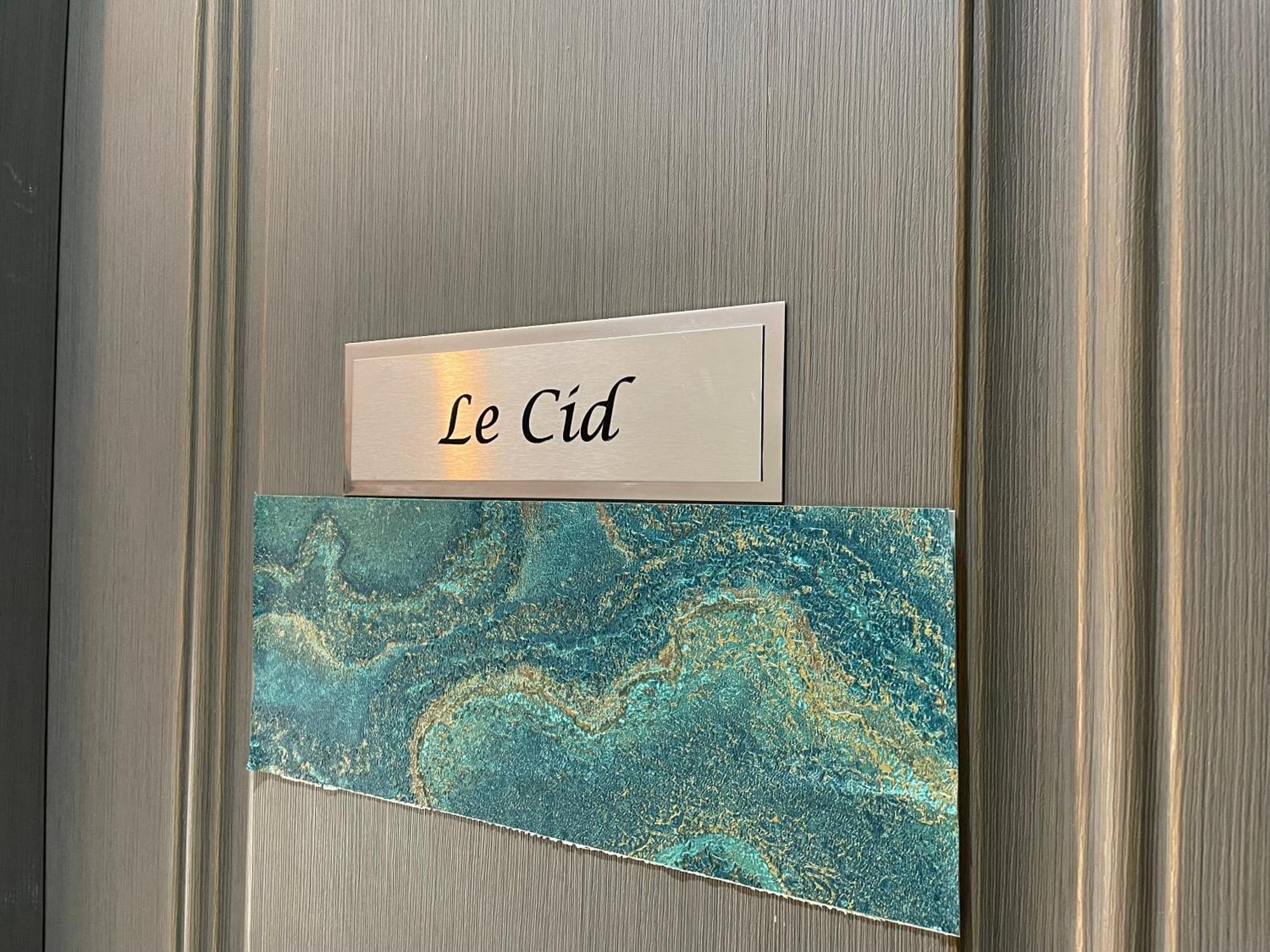 Le 185 - Charme Et Tranquillite Au Coeur D'Avignon Apartamento Exterior foto